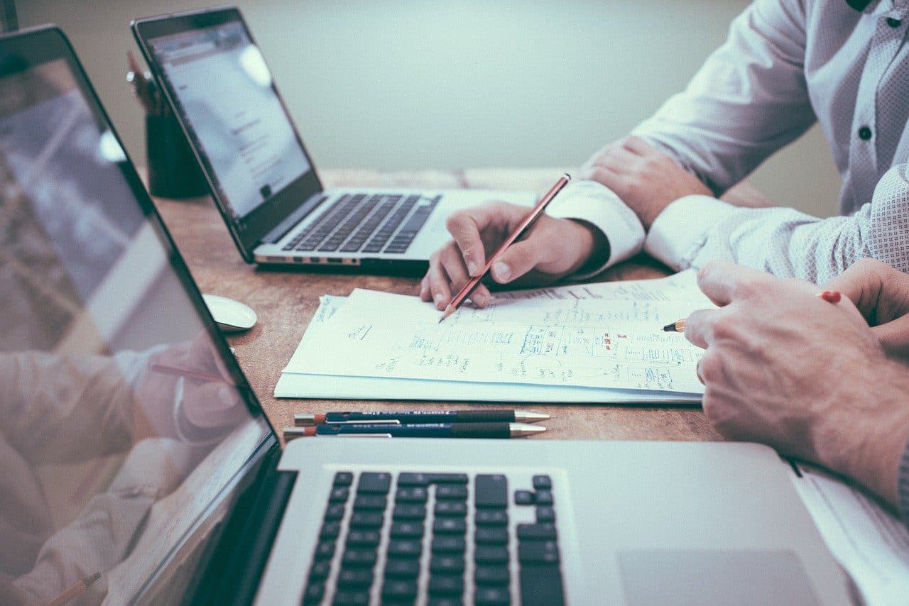 ¿Cómo crear un plan de negocios en 10 pasos?